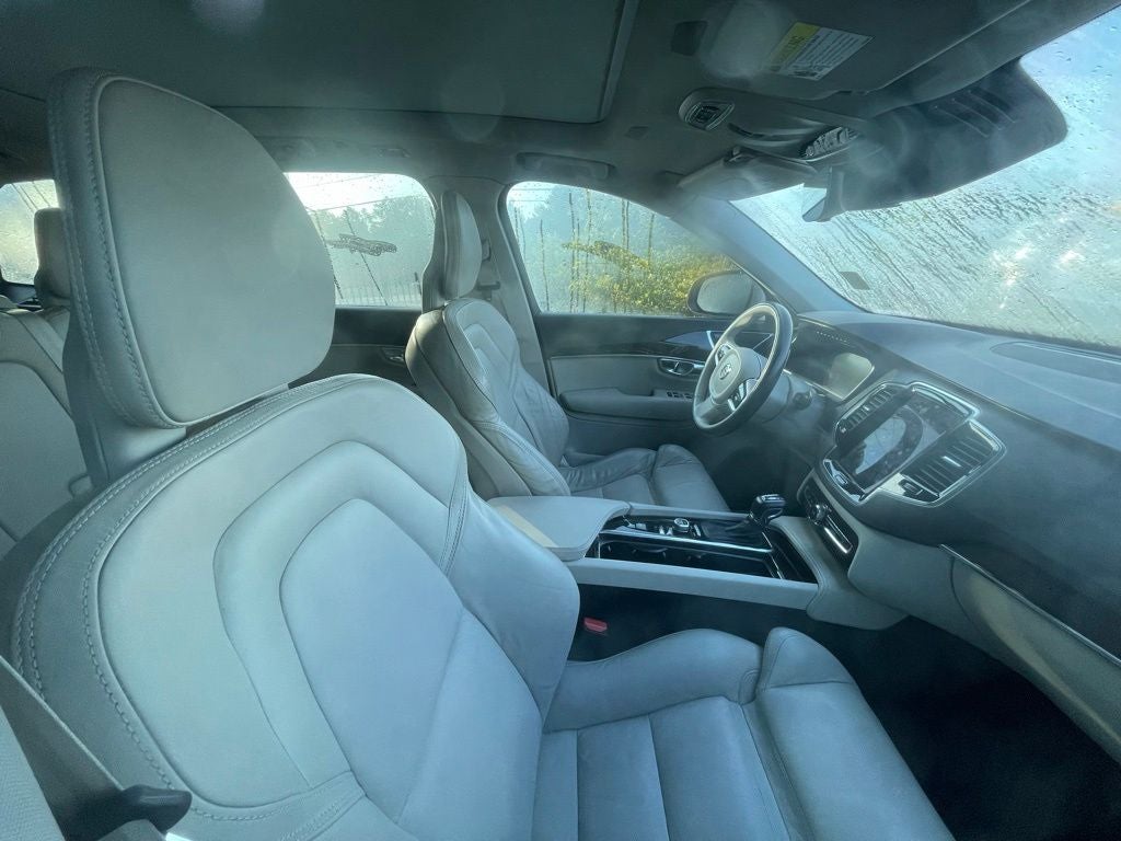 2017 Volvo XC90 T6 Momentum - 360 SURROUND VIEW / PANORAMIC MOONROOF