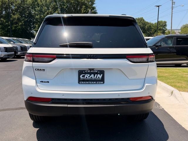 2024 Jeep Grand Cherokee Altitude CARFAX 1-OWNER