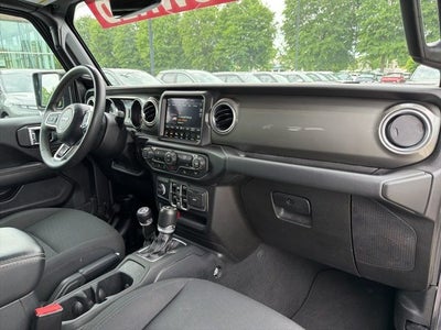 2023 Jeep Gladiator Overland