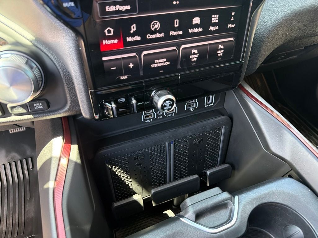 2026 RAM 1500 Rebel CLEAN CARFAX 1-0WNER