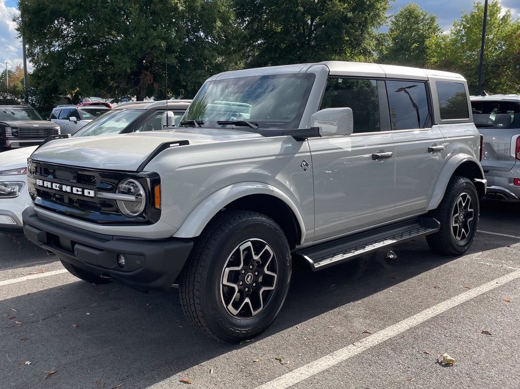 2026 Ford Bronco Outer Banks CarFax One Owner, Hard Top, Leather