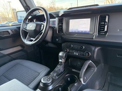 2023 Ford Bronco Outer Banks Sasquatch package