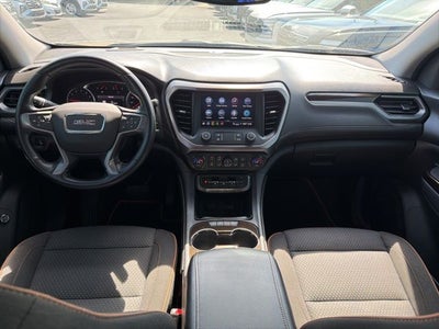 2022 GMC Acadia AT4