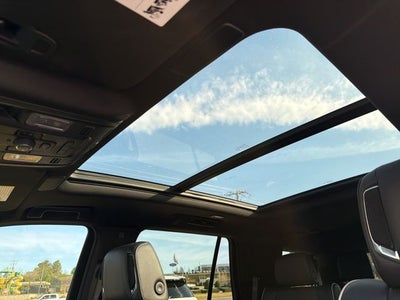 2023 Cadillac Escalade Premium Luxury