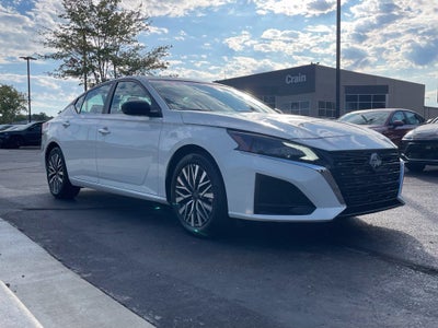 2025 Nissan Altima 2.5 SV CarFax 1-OWNER