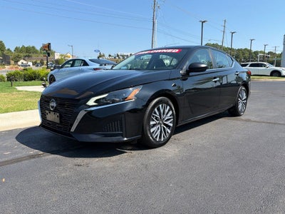 2025 Nissan Altima 2.5 SV CARFAX 1-Owner