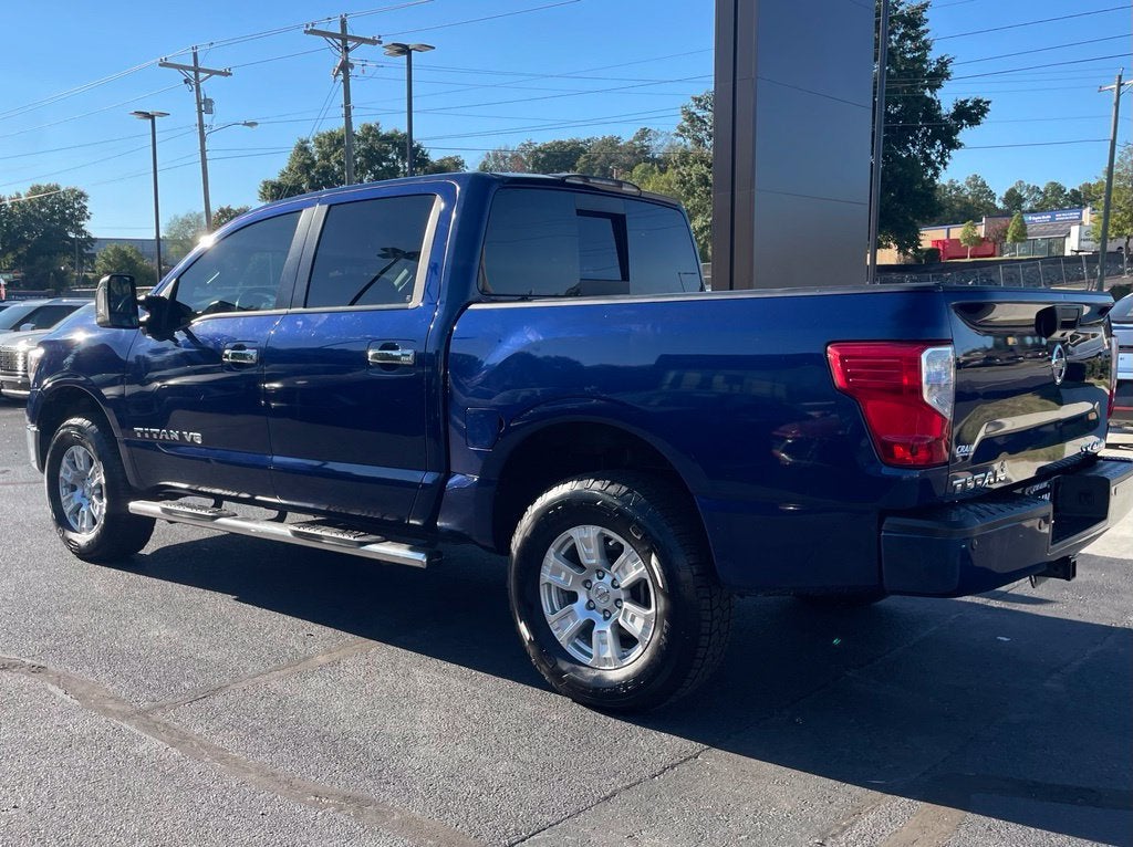 2019 Nissan Titan SV Clean CarFax, Navi, Blind Spot, CarPlay