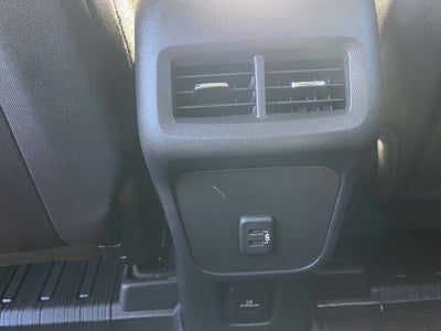 2022 GMC Terrain SLE Clean CarFax, Moonroof, Elevation Pkg, Heated Seat