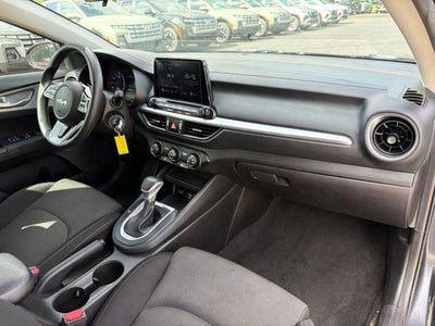 2023 Kia Forte LX