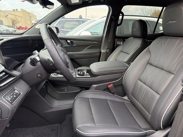 2025 Buick Enclave Avenir