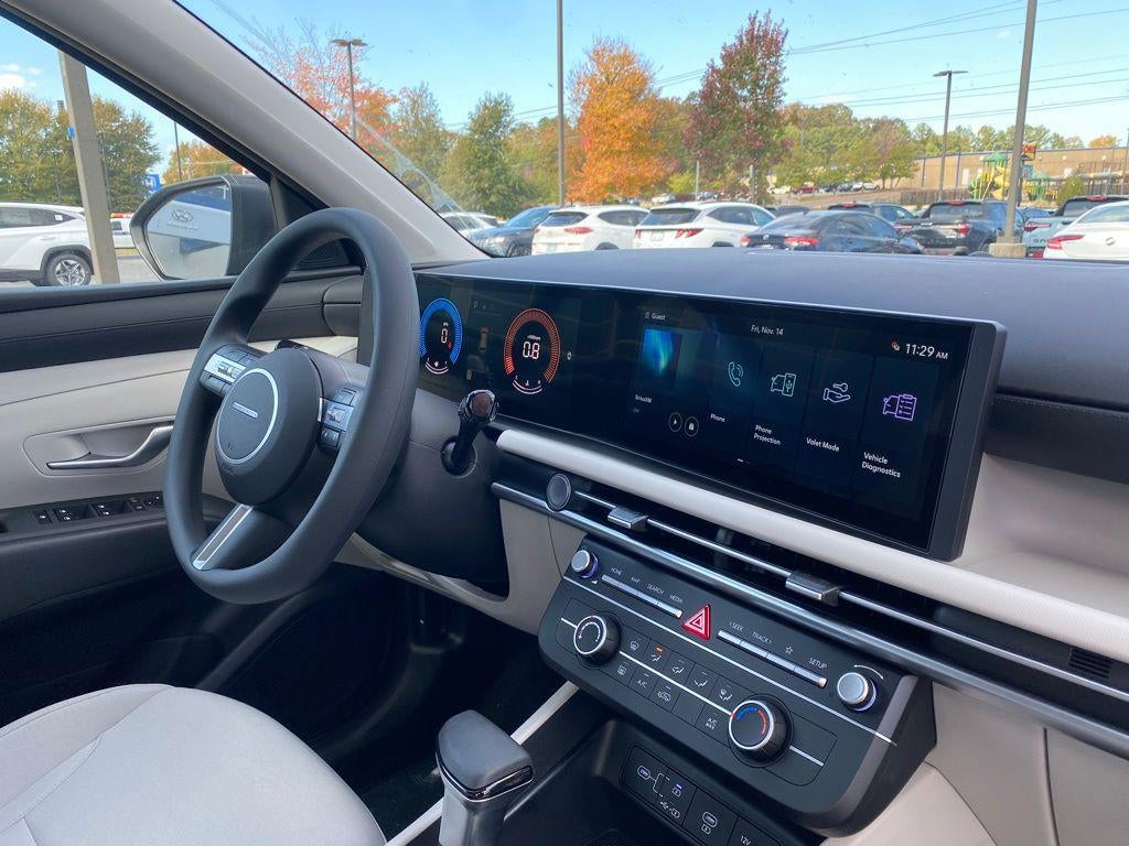 2026 Hyundai TUCSON SE FWD