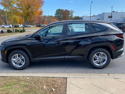 2026 Hyundai TUCSON SE FWD