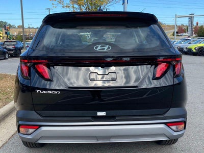 2026 Hyundai TUCSON SE FWD