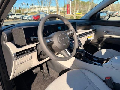 2026 Hyundai TUCSON SE FWD