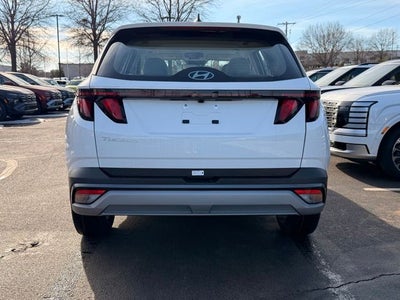 2026 Hyundai TUCSON SE