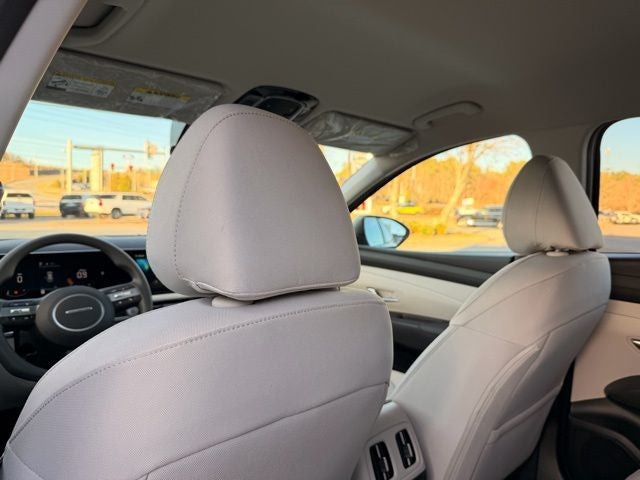 2026 Hyundai TUCSON SEL FWD