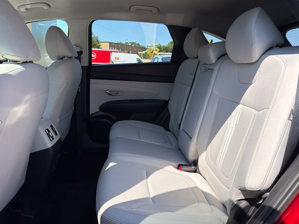 2025 Hyundai TUCSON SEL One Owner