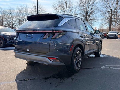 2026 Hyundai TUCSON SEL Premium FWD