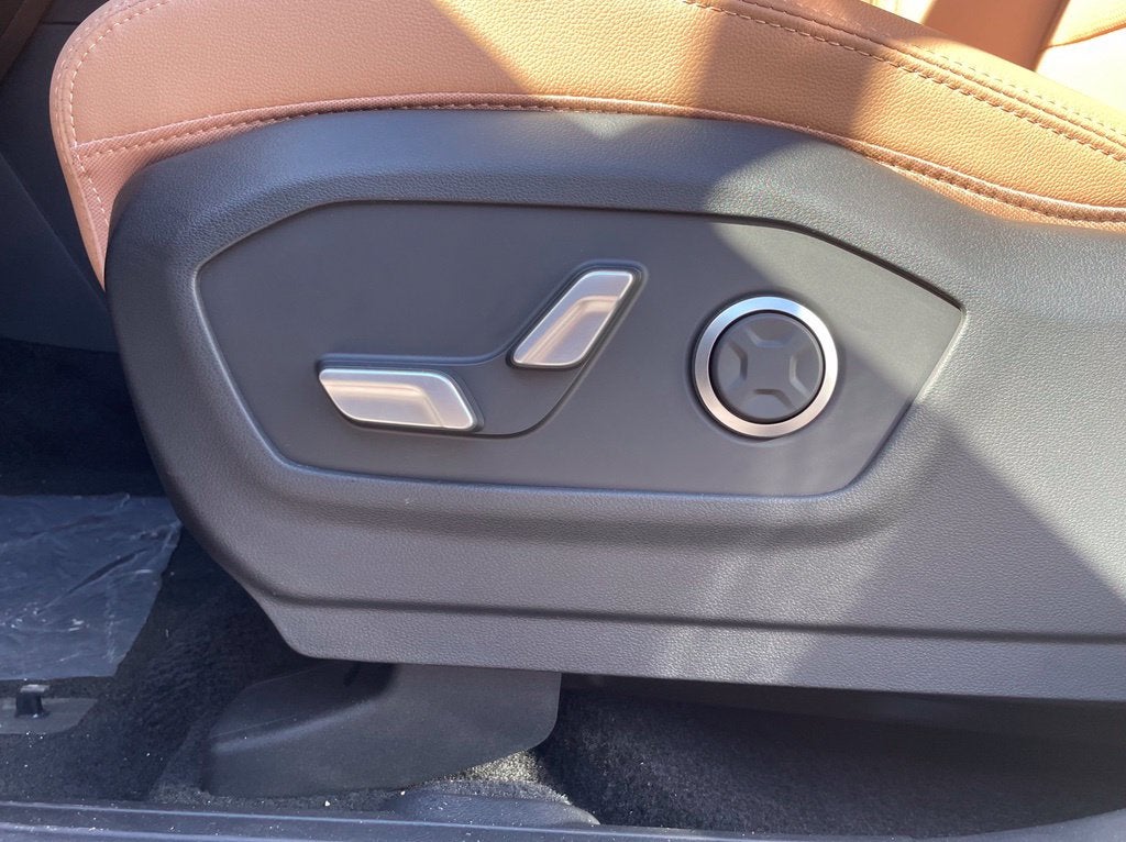 2027 Hyundai SANTA FE HYBRID Limited