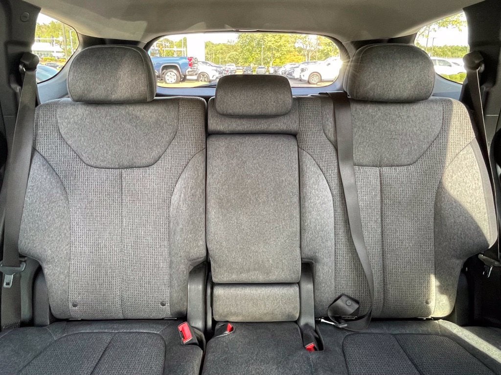 2023 Hyundai SANTA FE SEL Clean Carfax, One Owner