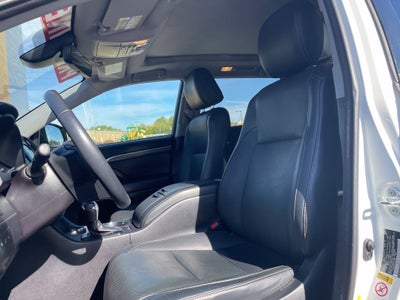 2018 Toyota Highlander Limited Platinum Leather, One Owner, Moonroof, Third Row