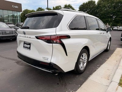 2023 Toyota Sienna Limited 7 Passenger