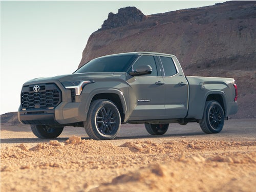 2023 Toyota Tundra Limited Pano Roof, Leather, Clean CarFax, One Owner