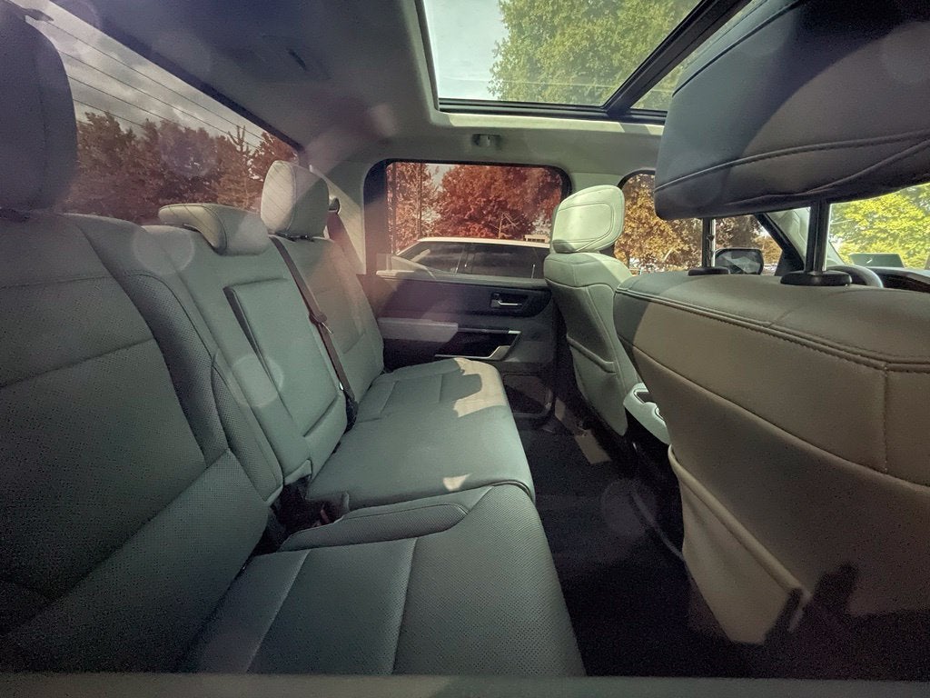 2023 Toyota Tundra Limited Pano Roof, Leather, Low Miles