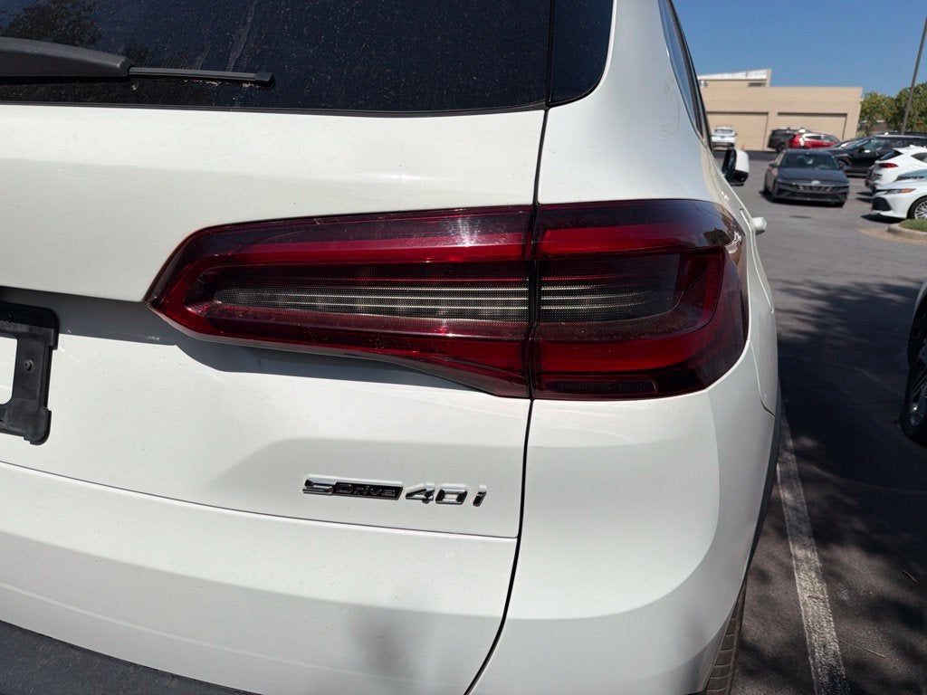 2020 BMW X5 sDrive40i Pano Roof, Leather