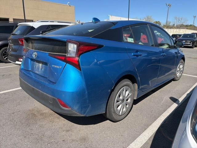 2020 Toyota Prius LE