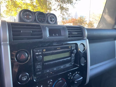 2010 Toyota FJ Cruiser Base