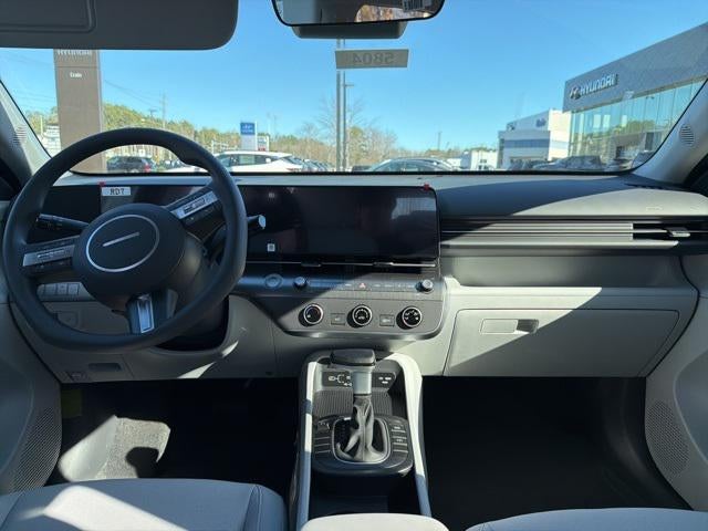 2026 Hyundai KONA SE FWD