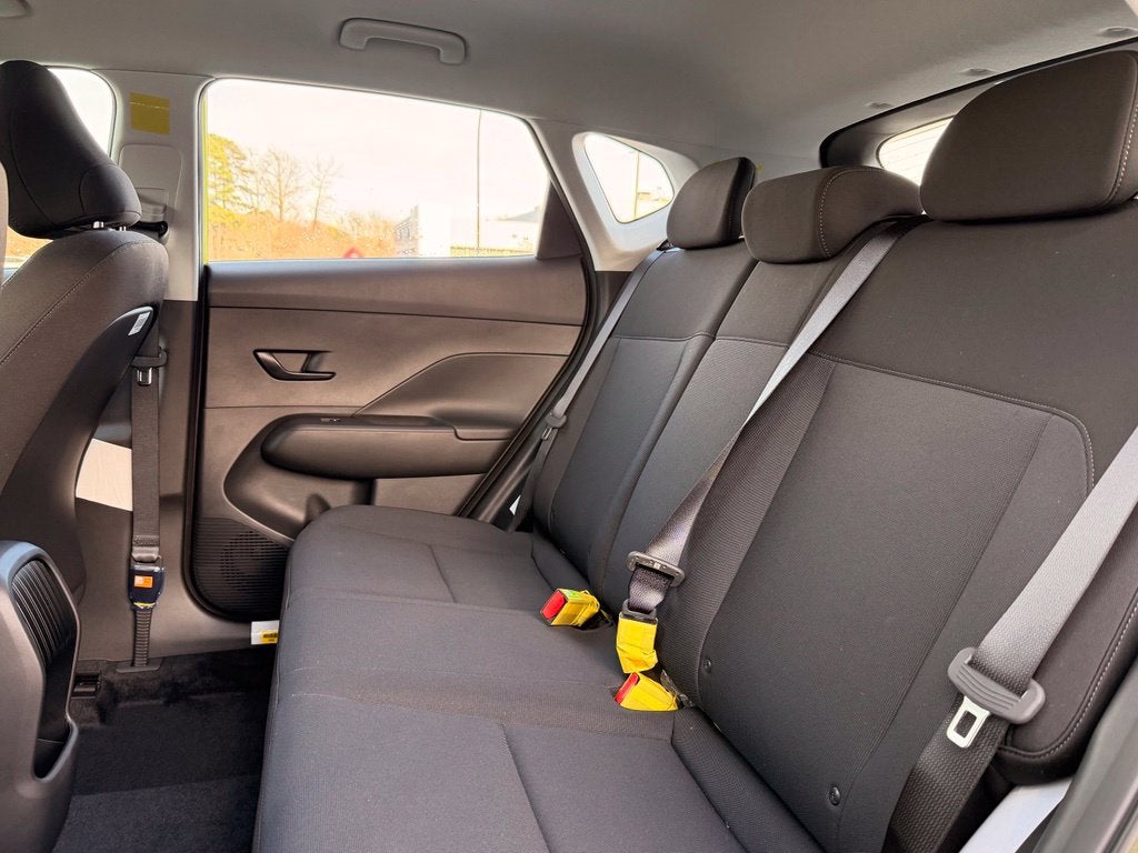 2027 Hyundai KONA SE