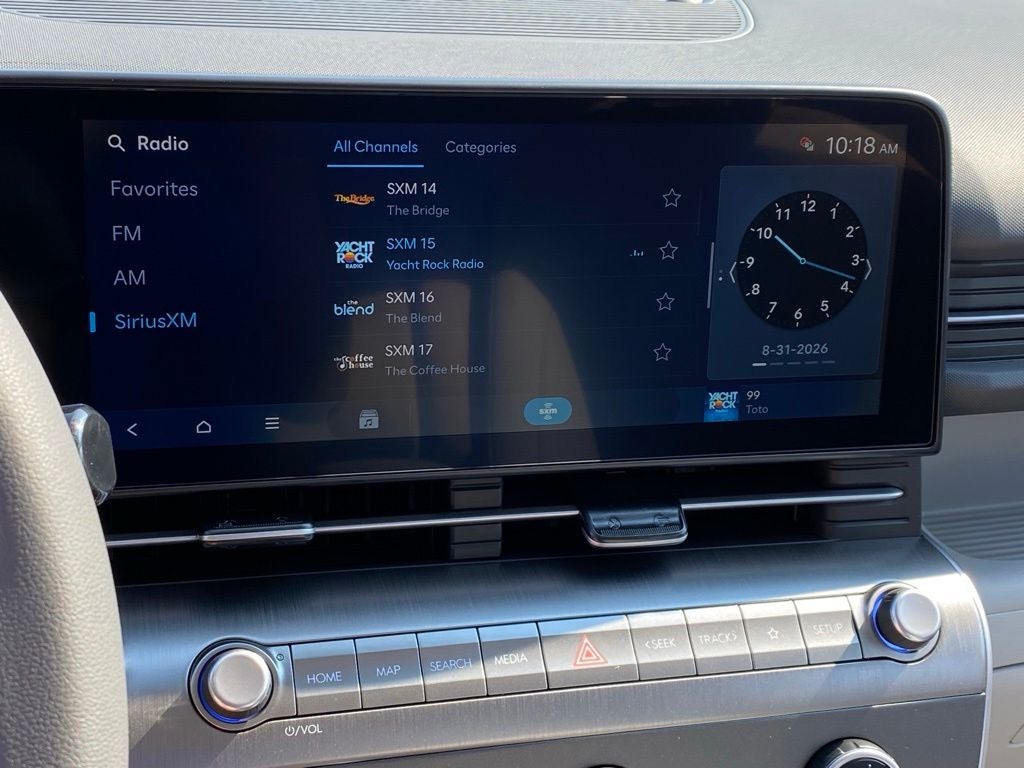 2027 Hyundai KONA SE