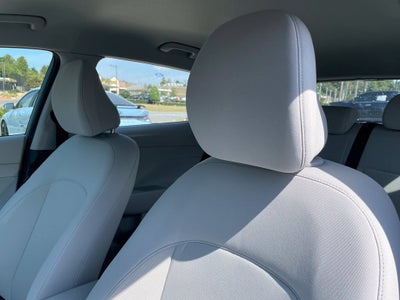 2027 Hyundai KONA SE