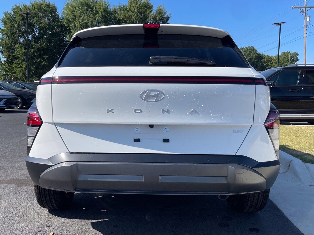 2027 Hyundai KONA SEL Premium