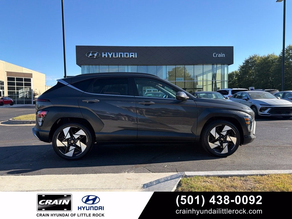 2024 Hyundai KONA Limited Moonroof, Leather, One Owner, Clean Carfax