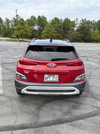 2022 Hyundai KONA SEL