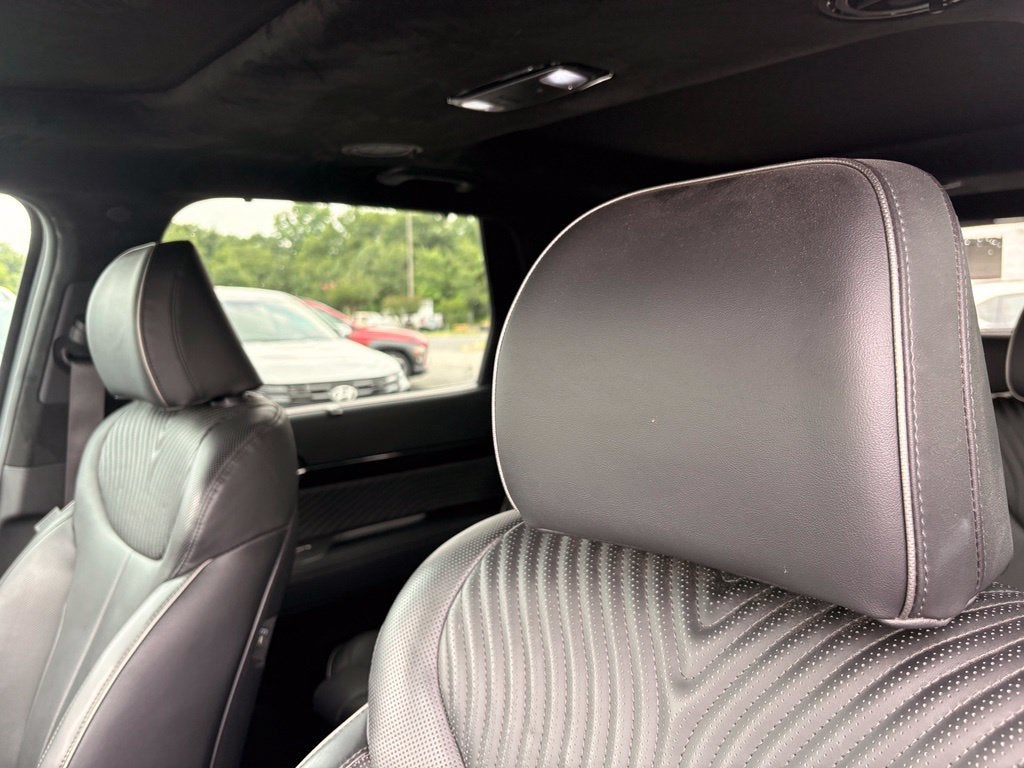 2025 Hyundai PALISADE Calligraphy Leather, Pano Roof, One Owner, Clean Carfax