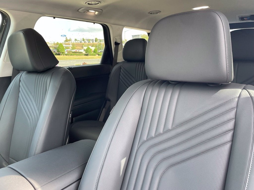 2027 Hyundai PALISADE HYBRID SEL Premium 7 Passenger