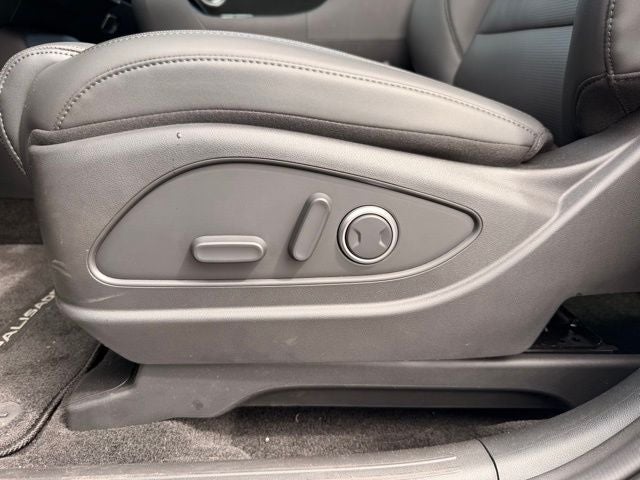 2026 Hyundai PALISADE HYBRID SEL 7 Passenger