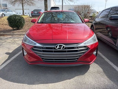 2020 Hyundai ELANTRA SE