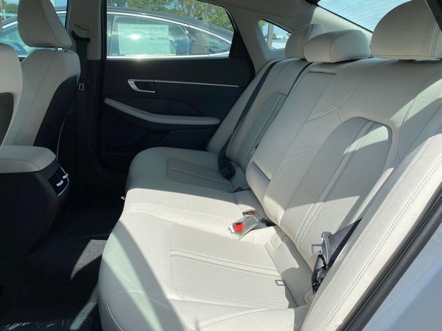 2025 Hyundai SONATA SE