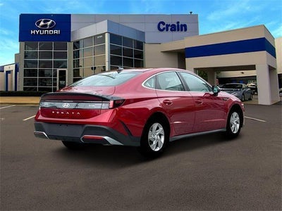 2025 Hyundai SONATA SE