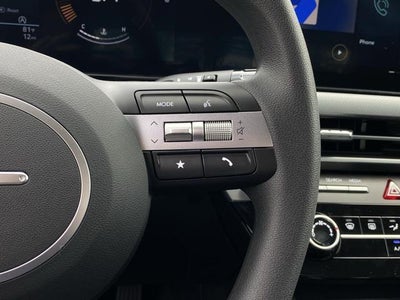 2025 Hyundai SONATA SE