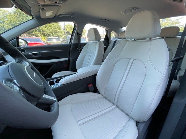 2024 Hyundai SONATA HYBRID SEL