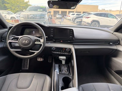 2025 Hyundai ELANTRA SEL Sport One Owner, Clean Carfax