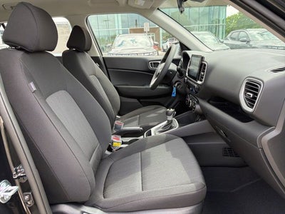 2026 Hyundai VENUE SE