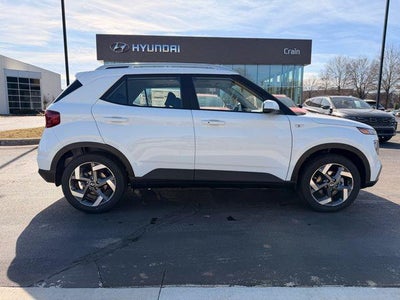 2026 Hyundai VENUE SEL W/Two-Tone Roof