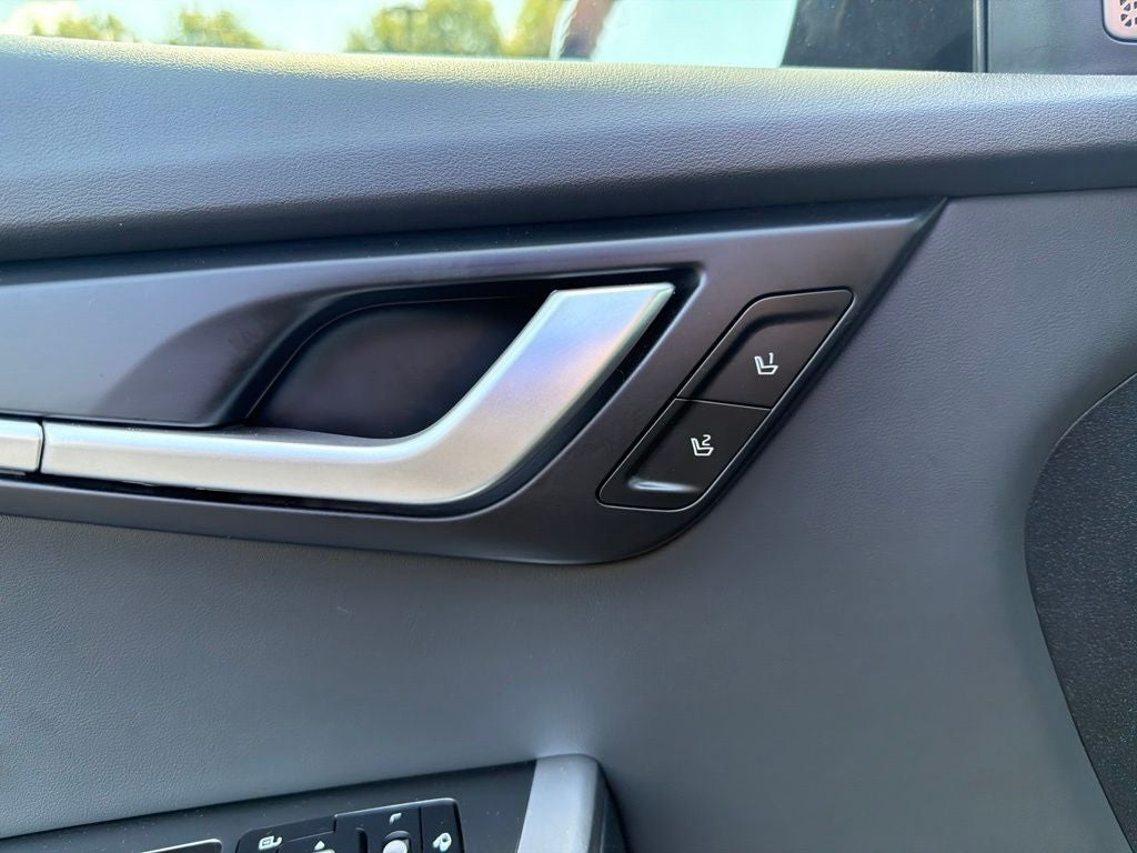 2023 Kia EV6 Wind Long Range, 300+ Miles Range